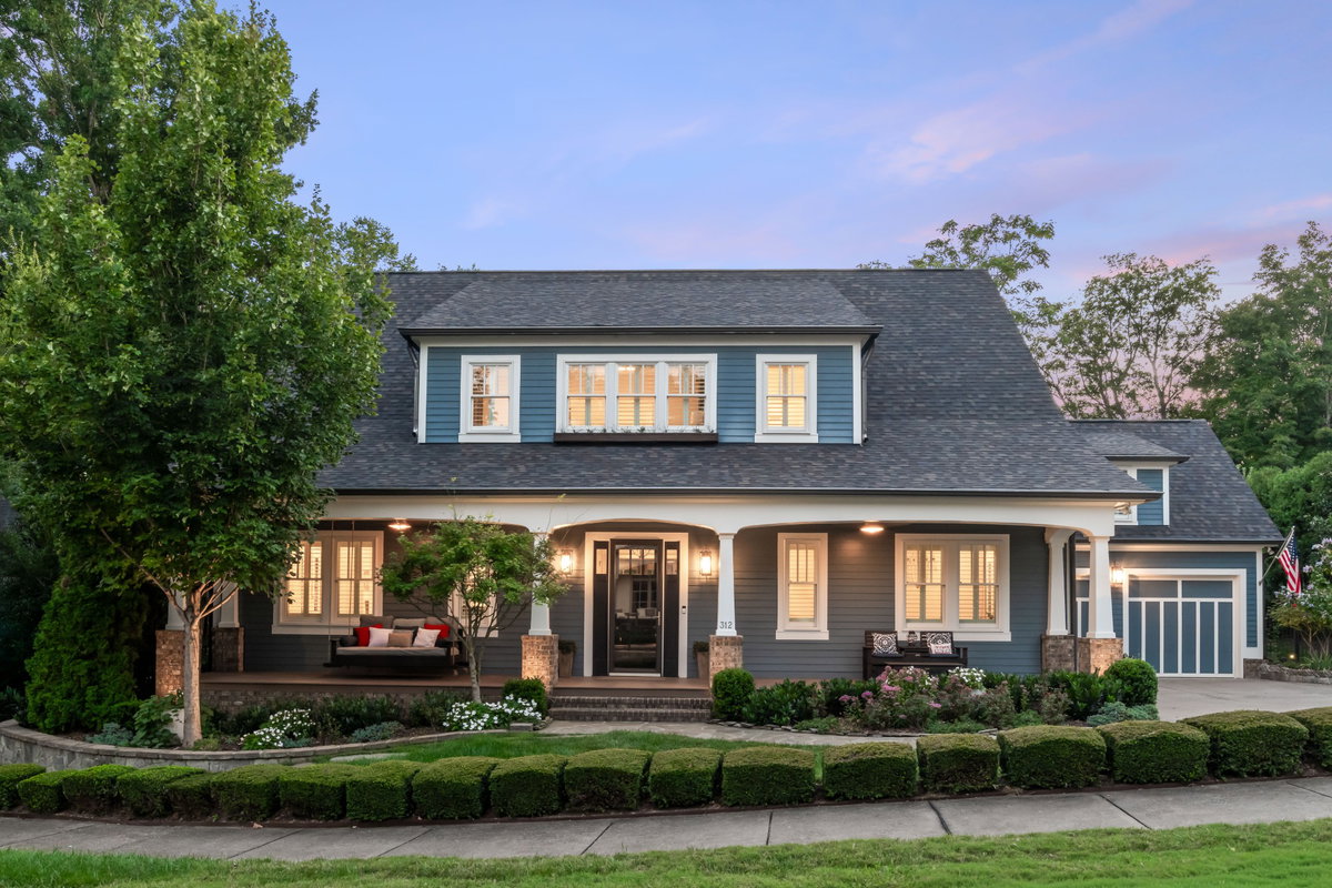312 Ledgelawn Ct, Franklin, TN 37064