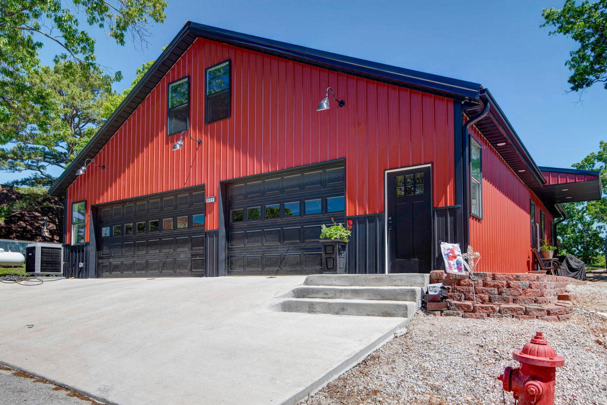 311 Mohican Lane, Lampe, MO 65681